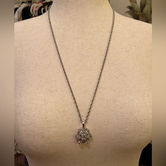 Jewelry - Silver Crystal Cluster Pendant Necklace